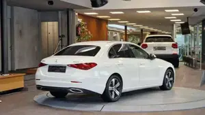 Mercedes-Benz C 220 Bild 9