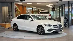 Mercedes-Benz C 220 Bild 11