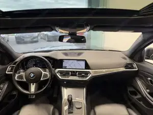 BMW 340 Bild 15