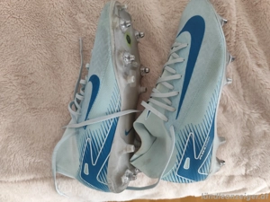 Nike Fußball Schuhe  Bild 3