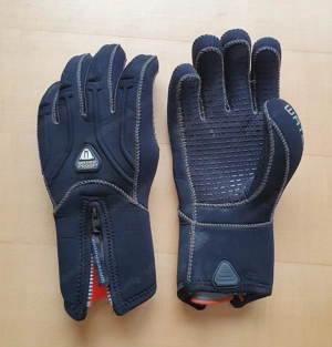 Tauchhandschuhe wenig gebraucht