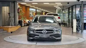 Mercedes-Benz C 220 Bild 2