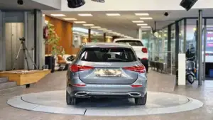 Mercedes-Benz C 220 Bild 9