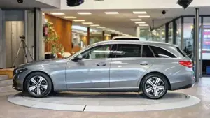 Mercedes-Benz C 220 Bild 6