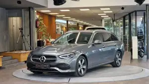 Mercedes-Benz C 220 Bild 4
