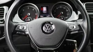 VW Golf Bild 6