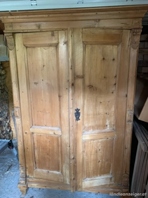 Wunderschöner alter Massivholz-Kasten (Original-Antiquität) zu verkaufen Bild 2