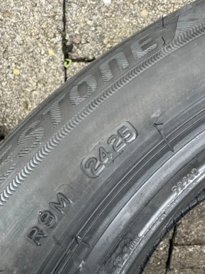 Toyota Yaris Sommerreifen fabriksneu 2025 Bild 3