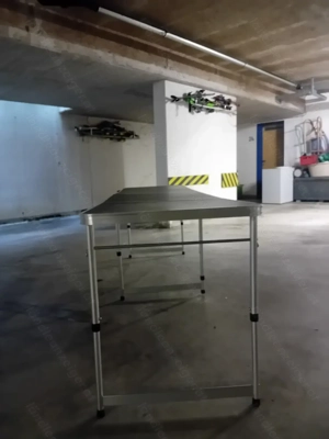 Klappbarer Campingtisch   nur 10  ! Bild 2