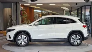 Mercedes-Benz EQA Bild 6
