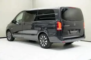 Mercedes-Benz eVito 129 Tourer PRO Lang ACC PDC KAM KlimaA Bild 12