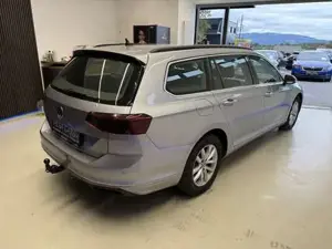 Volkswagen Passat Bild 6