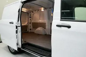 Mercedes-Benz Vito 110 CDI Kasten Lang Bild 9
