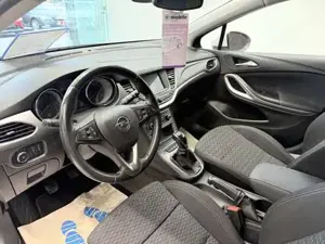 Opel Astra Bild 7