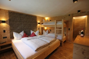 Zimmermädchen Allrounderin, Ganzjährig! Bild 2