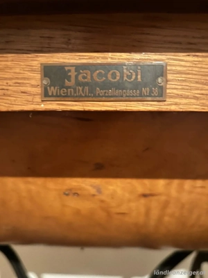 Antiker Tisch Jacobi & Nähmaschiene Bobbin   Bild 4