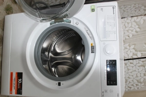 Waschmaschiene + integrierter Trockner Bild 9