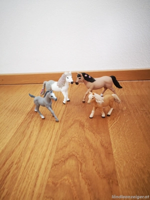 Schleich Pferde und Ponys