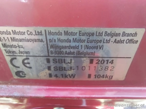 Honda Raupenschneefräse Bild 1