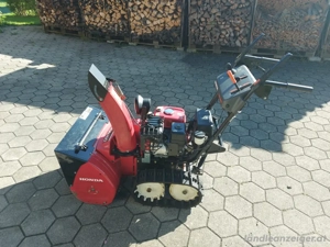 Honda Raupenschneefräse Bild 3