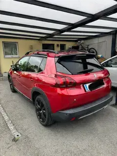 Peugeot 2008  Bild 2
