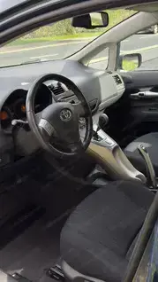 Toyota Auris bj 03.2007.plus vier Monate. Automatik. Halbautomatik .Stanheizung Sehr gute gebraucht. Bild 2