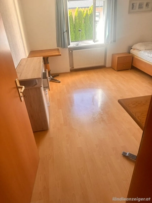 Privat Zimmer zu Vermieten Möbeliert Bild 2 Privat Zimmer zu Vermieten Möbeliert Bild 2