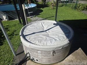 Whirlpool  mit  Wärmepumpe  Bild 3