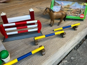 Bruder - Stall und Pferde (Reitturnier) Bild 2