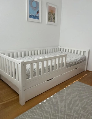 Weißes Kinderbett 90x190cm