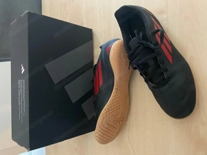 Adidas Hallenturnschuhe Gr. 41, schwarz-rot, kaum getragen