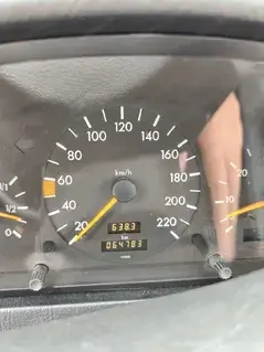 Mercedes Benz 200 D Bild 4