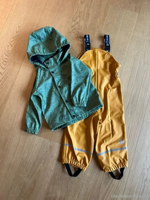 Regenkleidung Bild 4