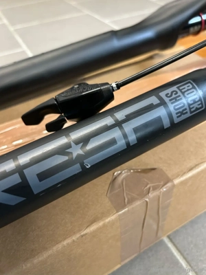Federgabel Rock Shox Reba 100mm Bild 5