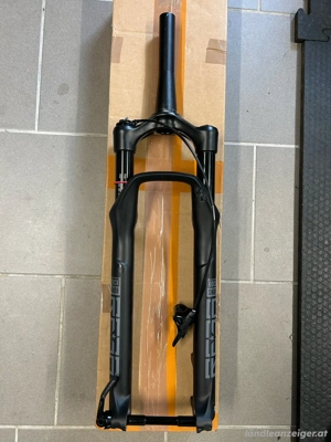 Federgabel Rock Shox Reba 100mm