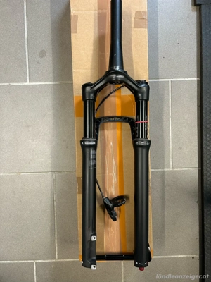 Federgabel Rock Shox Reba 100mm Bild 2