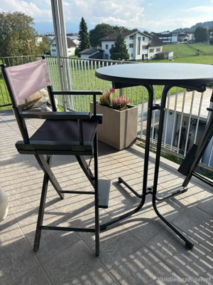 Originelle Regiestühle klappbar mit Stehtisch Bild 4