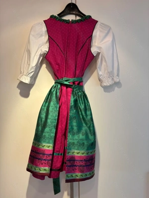 Dirndl für Mädchen Größe 170 Bild 2