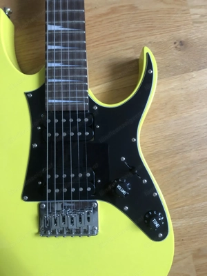 E - Gitarre Gio Ibanez Mikro Bild 2