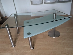 Glas Couchtisch zum ausrollen
