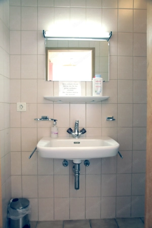 möbliiertes Zimmer im Herzen von Rankweil wochen- oder monatsweise zu vermieten Bild 8