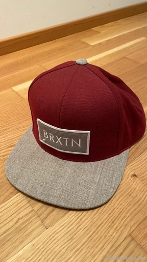 5 Snapback Caps   1x New Era, 4x Brixton Bild 4