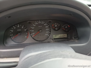 Nissan Almera N16 1.8 Elegance Bild 5