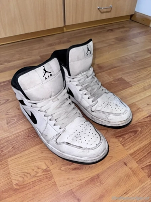 Original Nike Air Jordan 1 Mid Sneaker - stark getragen Bild 2