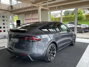 Tesla Model X 2022 Bild 5