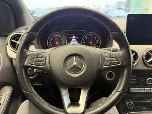 Mercedes-Benz B 180 Bild 9