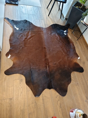 Grosses Rinderfell ca 190x160cm Bild 2