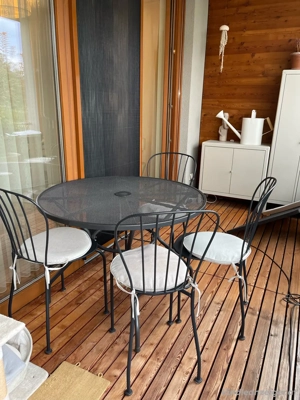 Balkon-Tisch mit 4 Stühlen 