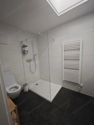 Moderne 2-Zimmer-Neubauwohnung in FK-Tosters inkl. TG-Platz - Nähe FL Bild 5