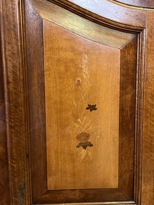 Barock Schrank Landhaus Bauernschrank Nussbaum Kasten Bild 8